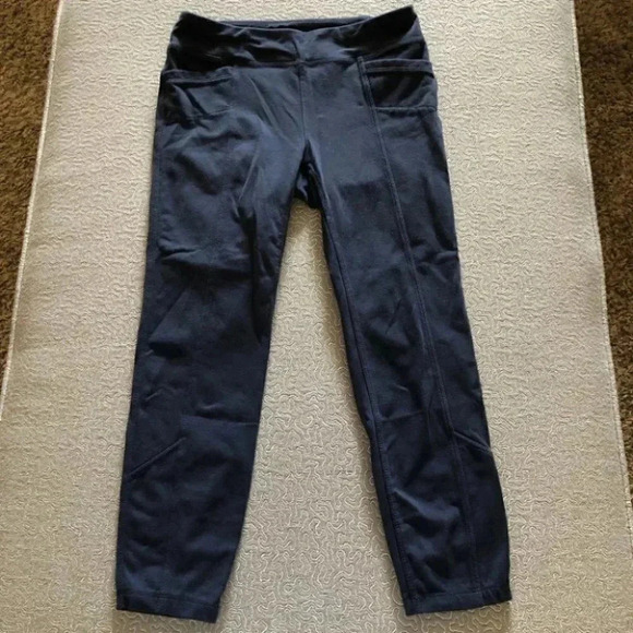 Athleta Metro Capri Crop Dark Blue Navy Leggings Tights Yoga Pants High Waist:XS - Picture 3 of 15